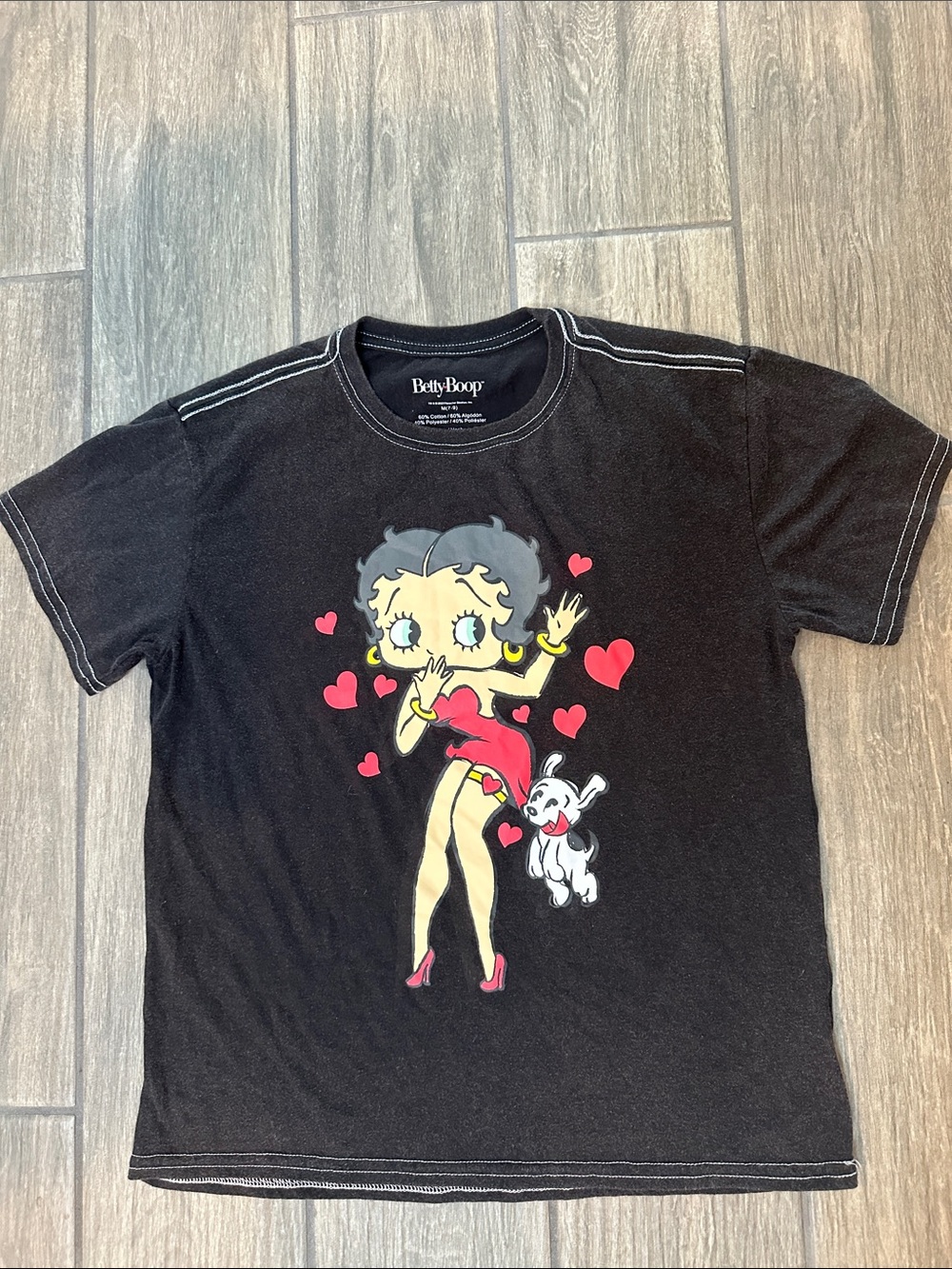 Betty Boop Black Tee with Red Heart Graphic and white stitching. Size Medium